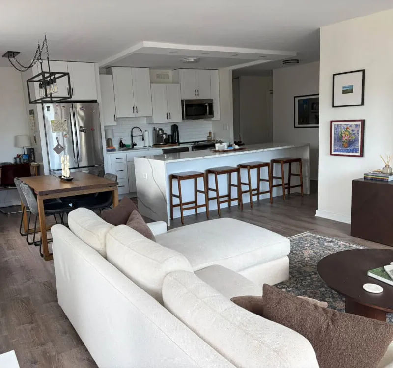 Spacious 2 Bed 2 Bath in Old Town