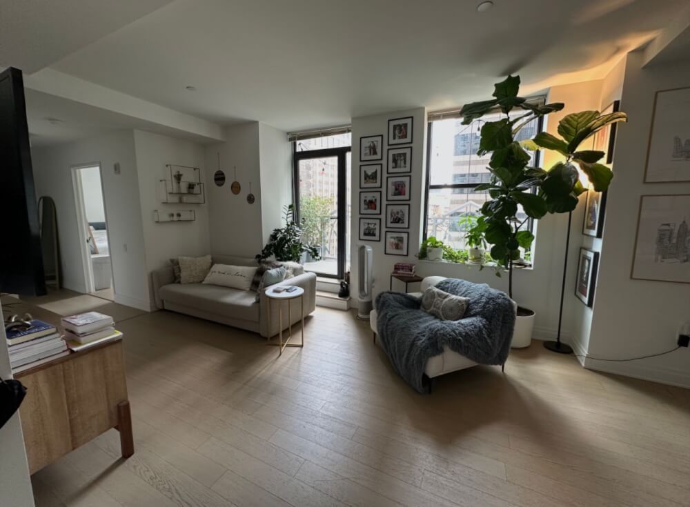 Art Deco Amenity Filled High Floor Terrace Unit with Incredible Sunlight