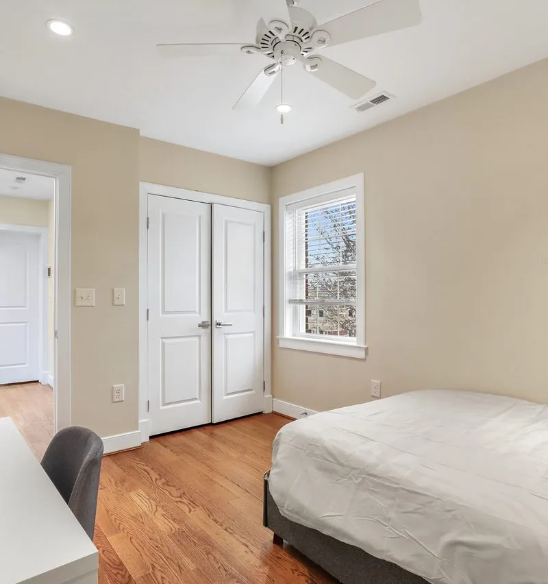 Private room in Barney Circle