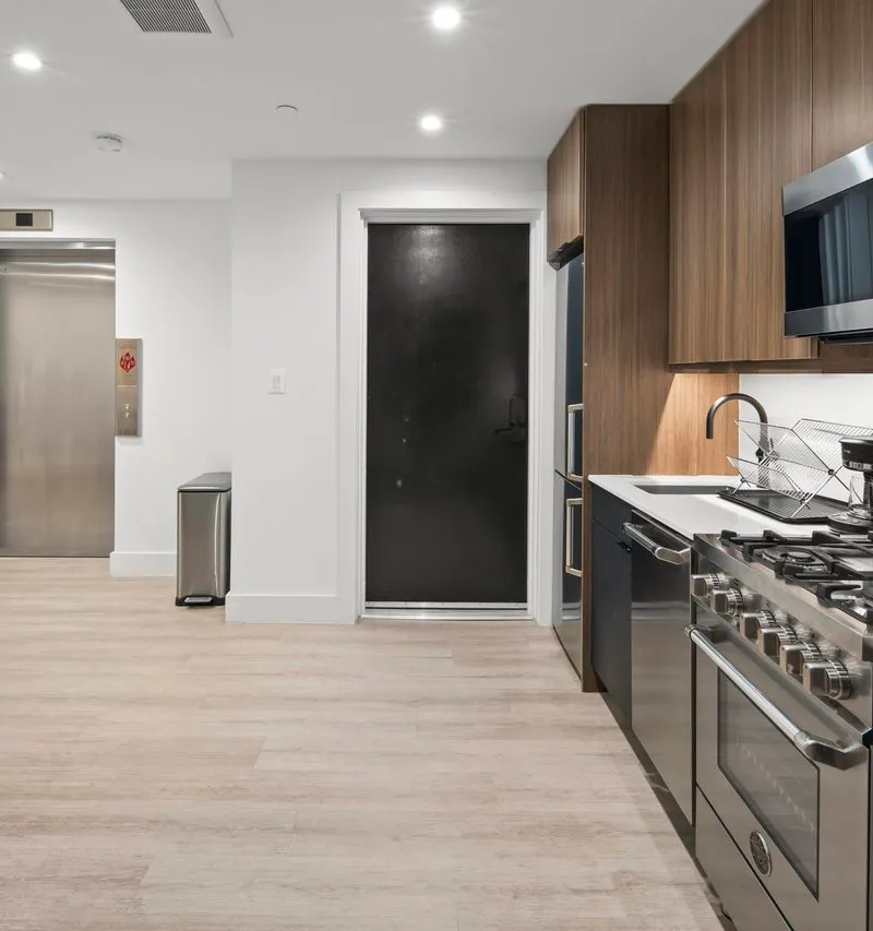 1 bedroom apartment in Northwest Washington