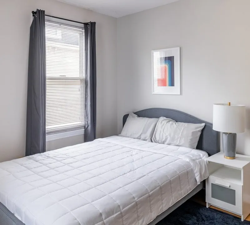 Private room in East Somerville