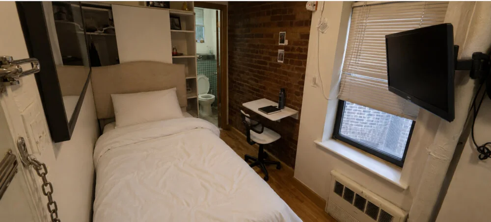 Efficient MicroStudio Murray Hill - Private bathroom/kitchen/laundry/walk-up