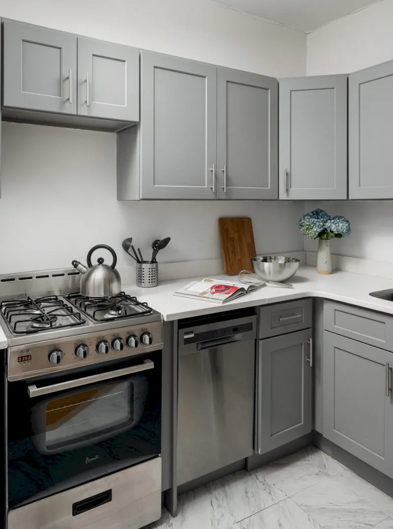 Furnished private room in Central Harlem apartment