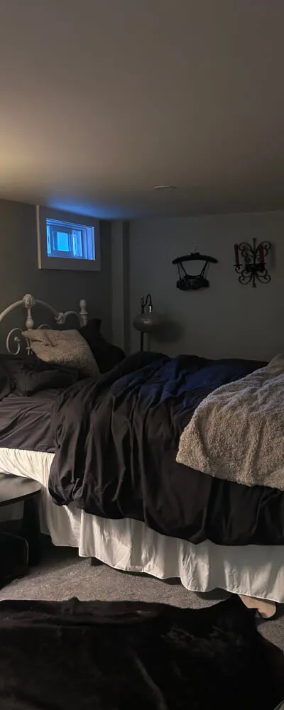 Two Bedroom One Bath In Queen Anne- separate move in dates