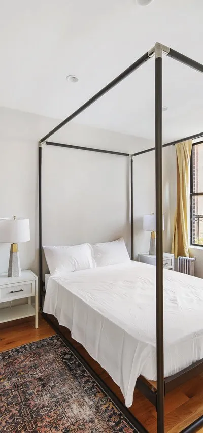 Private room in New York