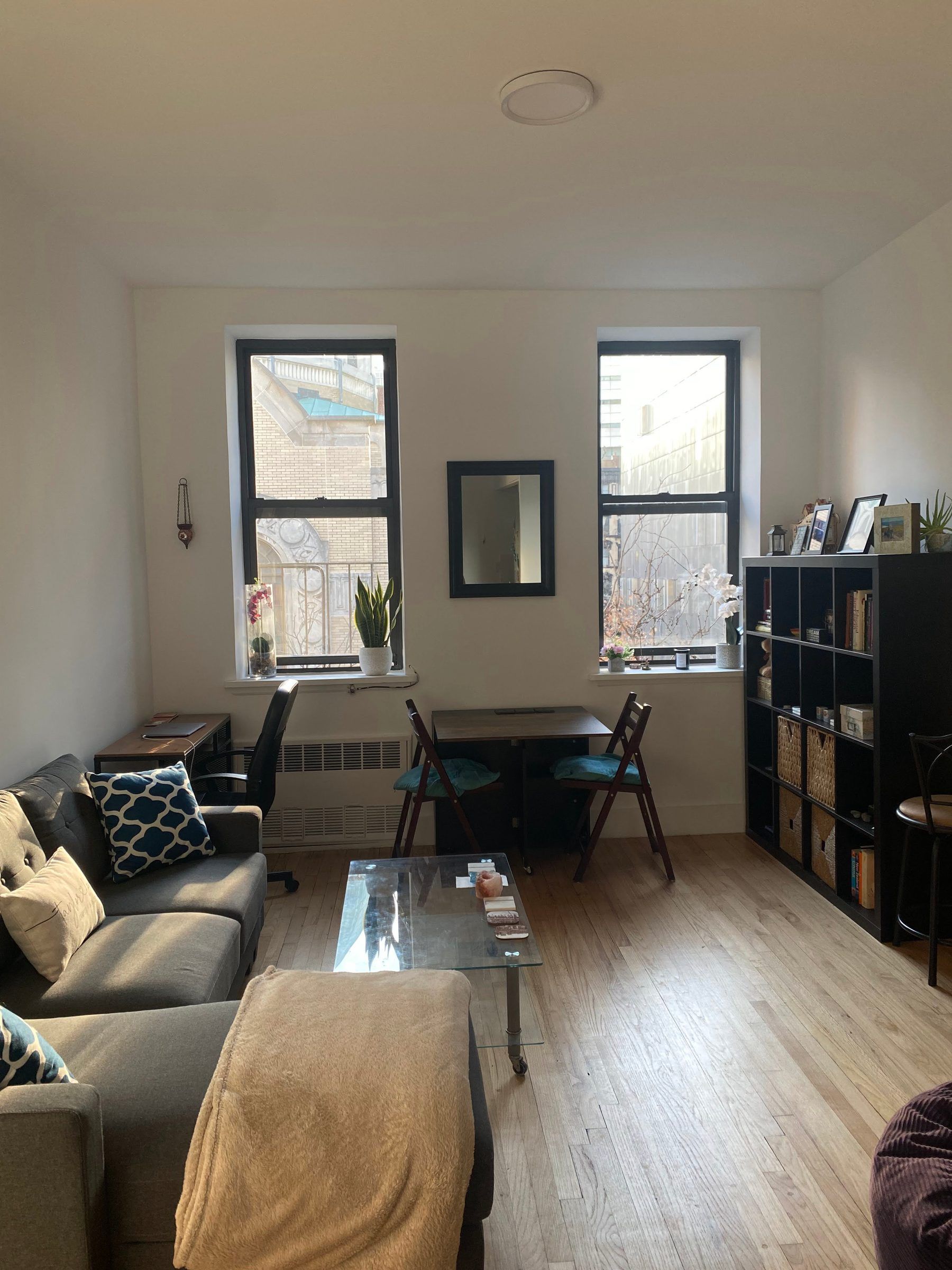 Fully furnished, bright 1-bedroom apt in Noho