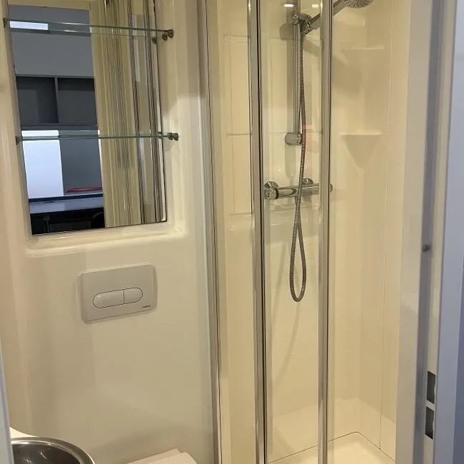 Fully Furnished Studio with Private Kitchen and Bathroom at Collegiate Castle Street