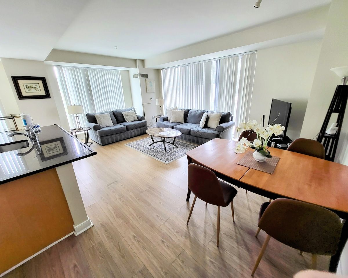 2Bed/2Bath, Modern Bldg Across MGH W/D In Suite