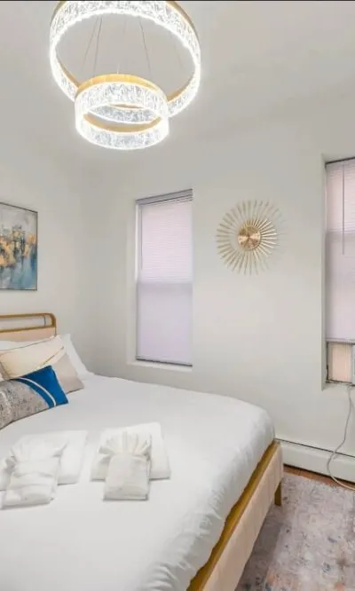 *MoDERN GeM* 2BR 1BA Lower Manhattan w/ XBOX!