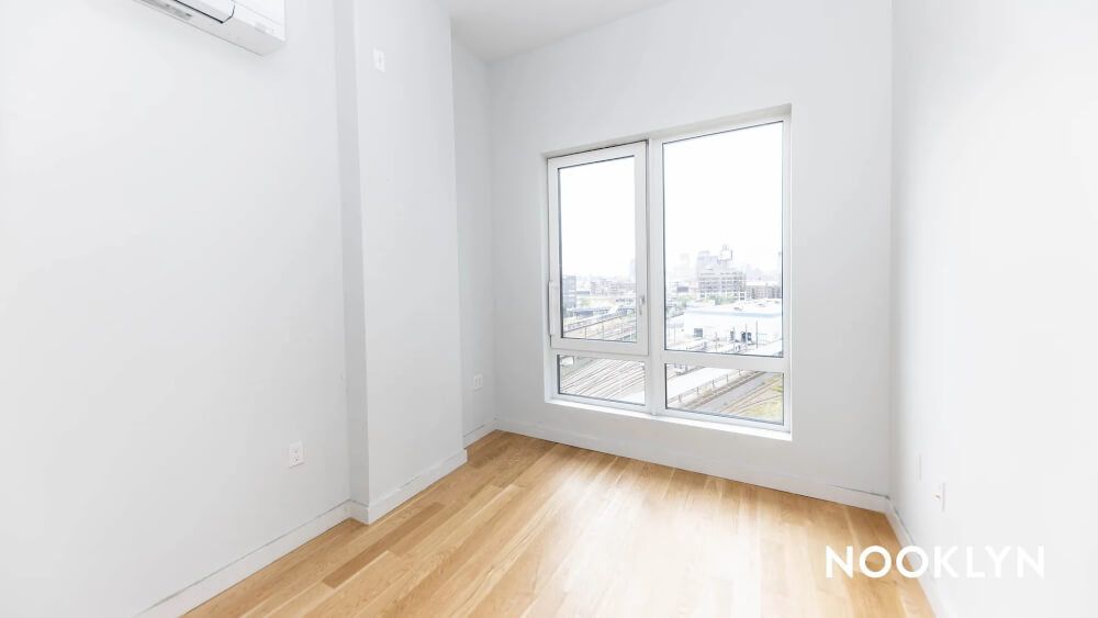 Rare Beautiful Pet Friendly Furnished 2 Story Luxury Loft with Private Terrace in LIC
