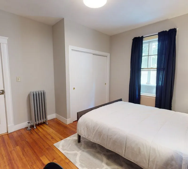 Private room in Dorchester