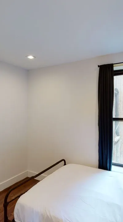 Private room in New York