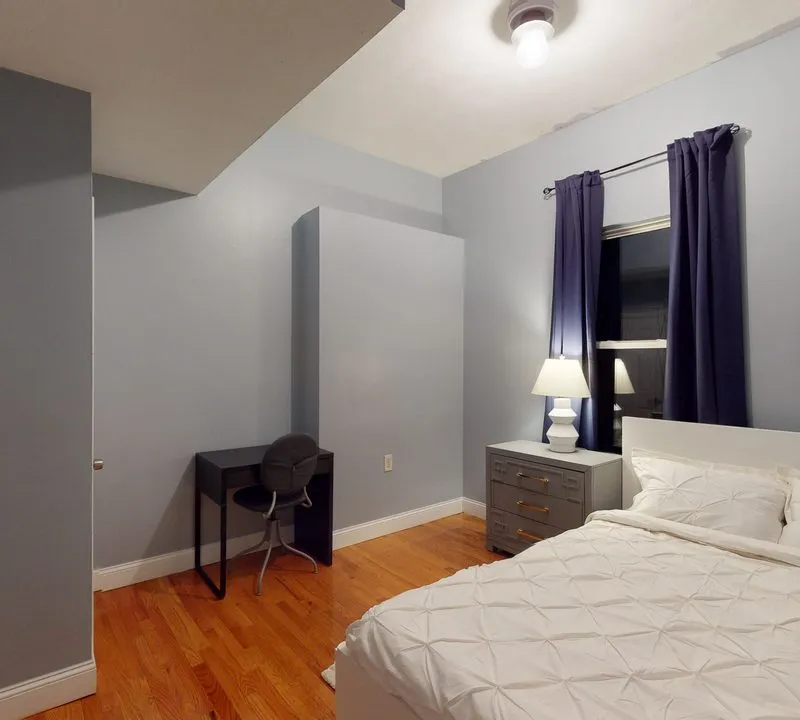 Private room in Allston