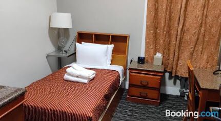 Private room with Shared Bathroom Upmarket San Francisco - Bedroom 2
