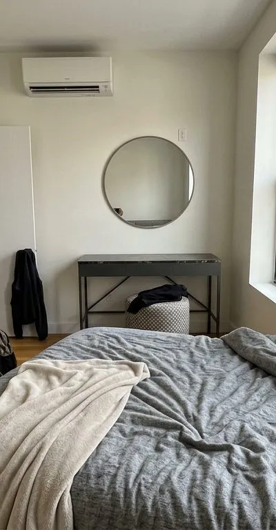 Private room in Ridgewood