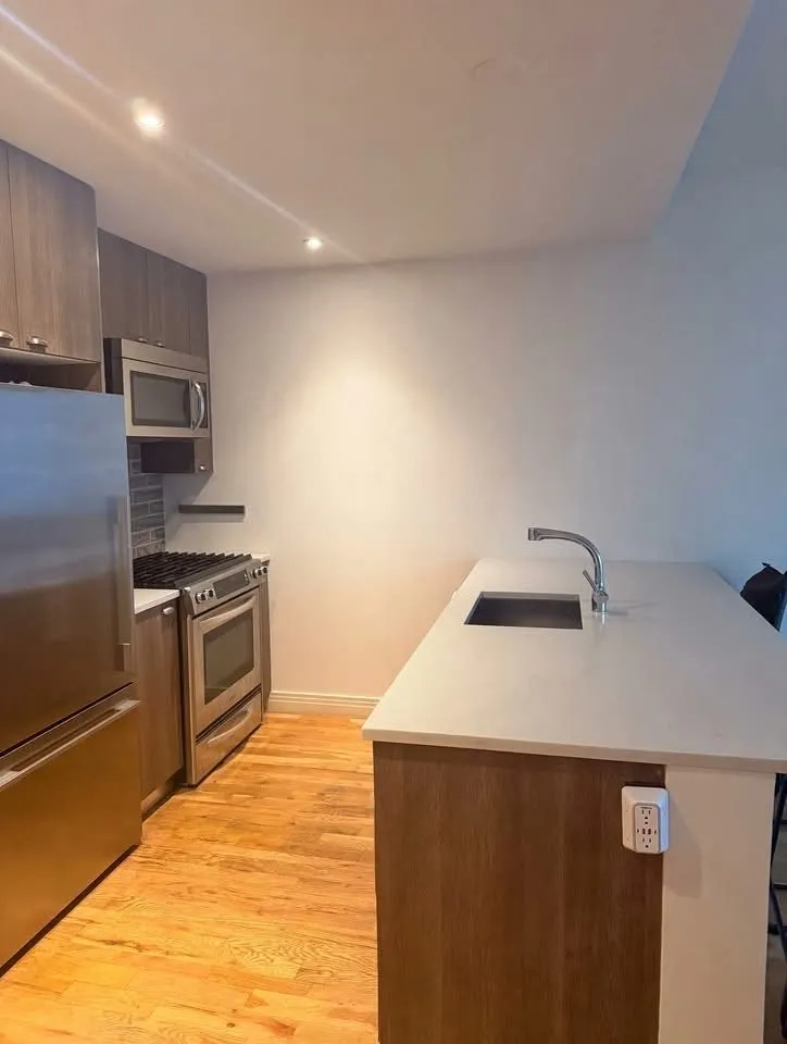 Furnished 1 Bed / 1 Bath Apartment