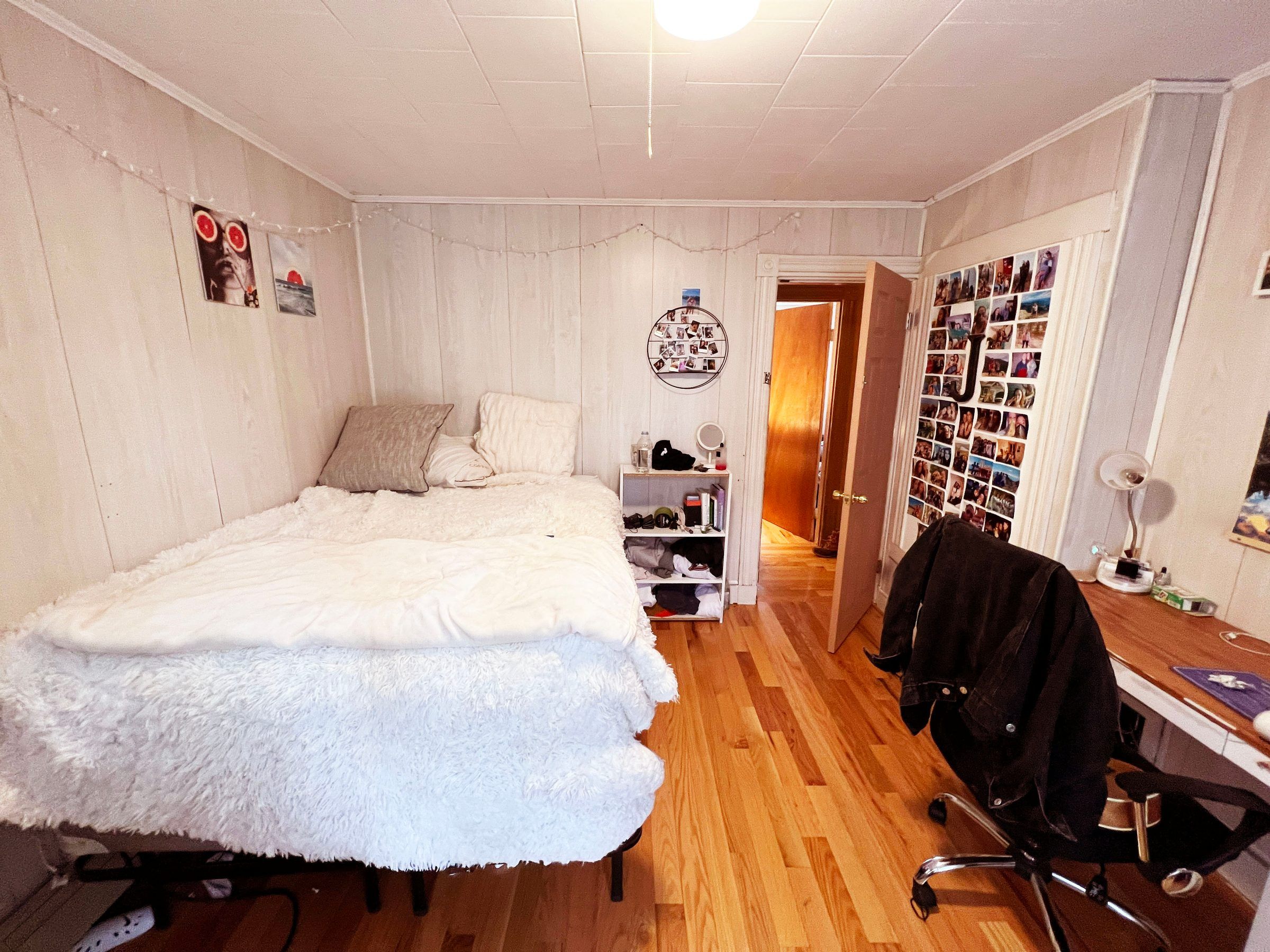 Cozy and sunny room near Harvard Square - Bedroom 1