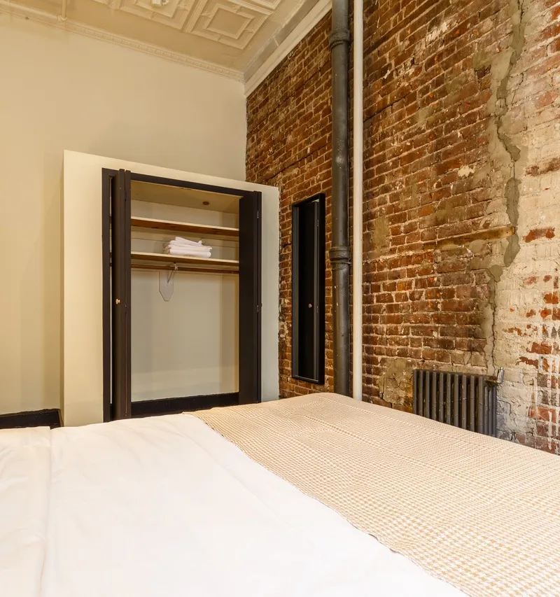 Private room in New York