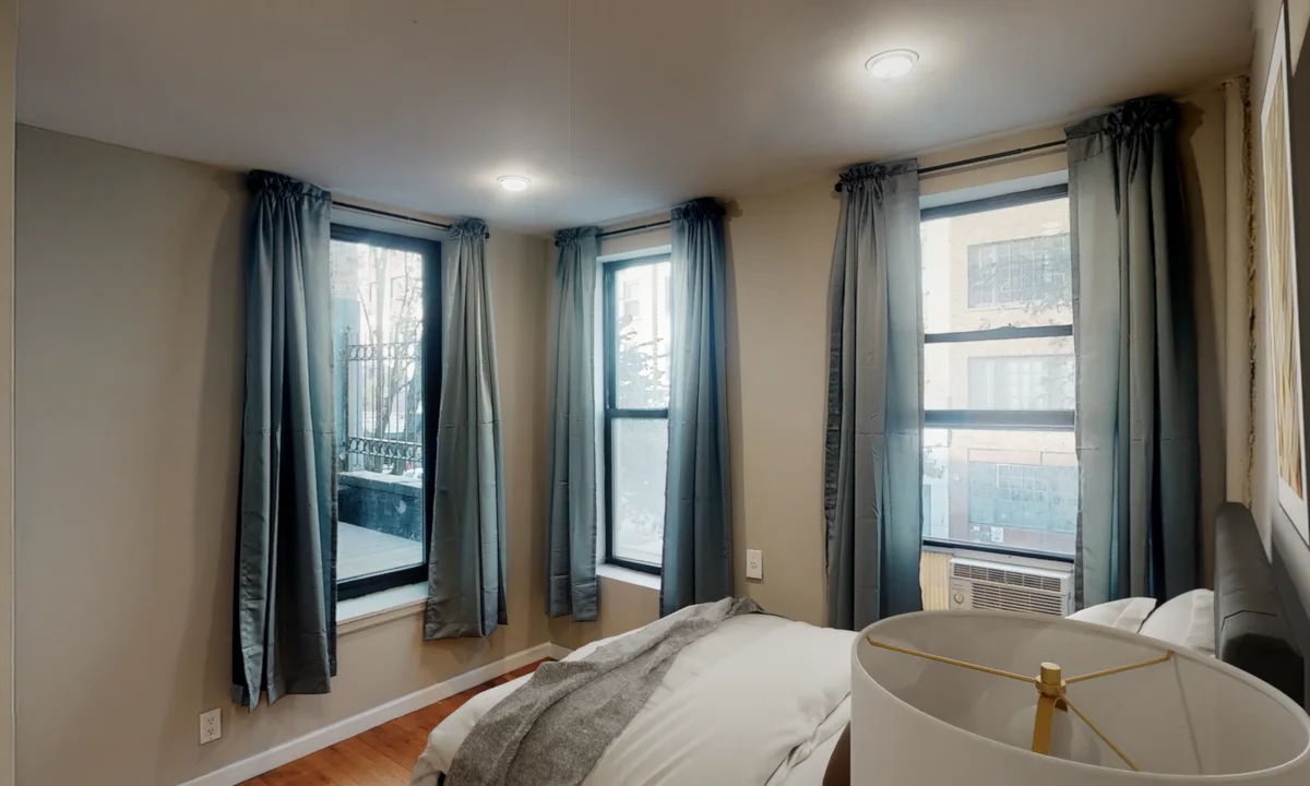 Private room in New York
