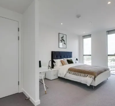 Luxury Apartment Bedrooms Next to Imperial White City Campus | Pool & Gym | Westfield Nearby