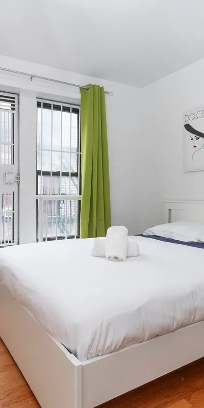 Furnished UES 2BR (30 days MIN)