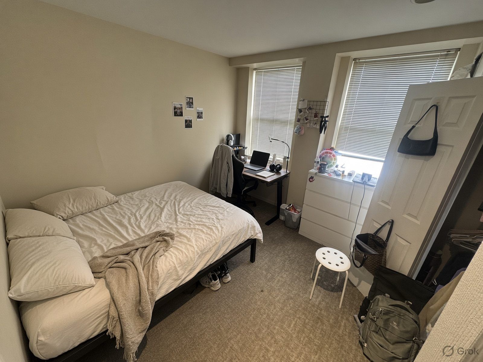 Private Bedroom in a 2B2B Apartment in Fenway Near Northeastern University