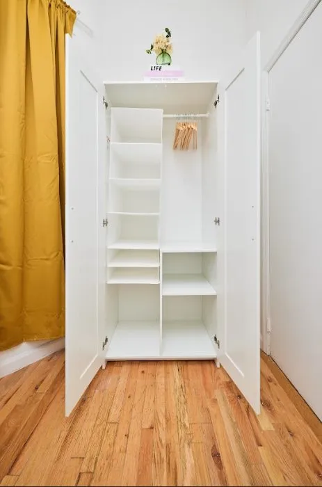Furnished private room in Hell's Kitchen apartment
