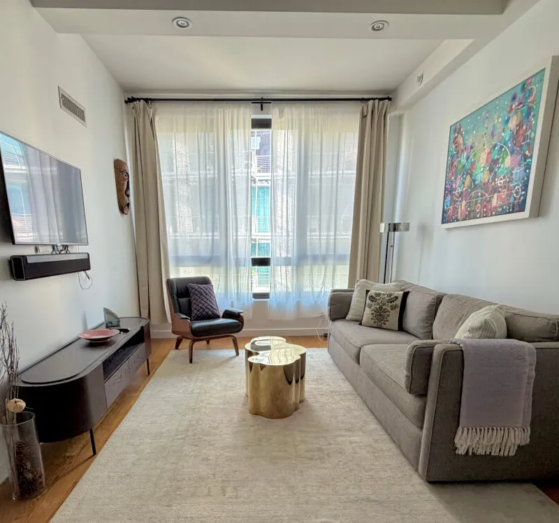 Spacious Modern One Bedroom in Dumbo