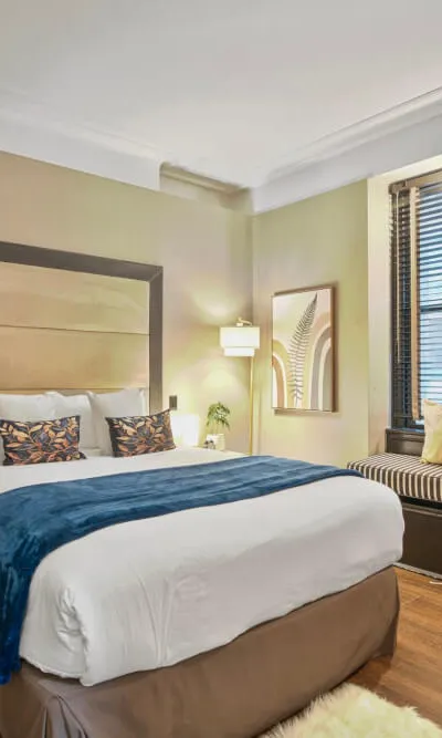 The Mansfield Stay- Amazing Midtown Location