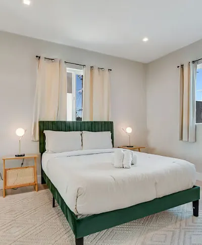 Private Room & Bath | Women-Only Shared Home | West Adams LA - Bedroom 2