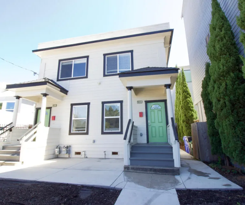 North Oakland Rooms Made Easy | Modern Living Near Telegraph Ave & 60th St