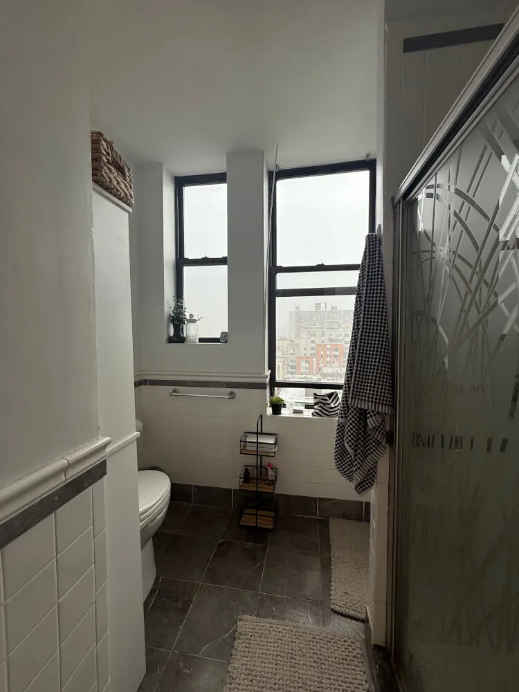 Sunny Room Near Riverside Park in Harlem