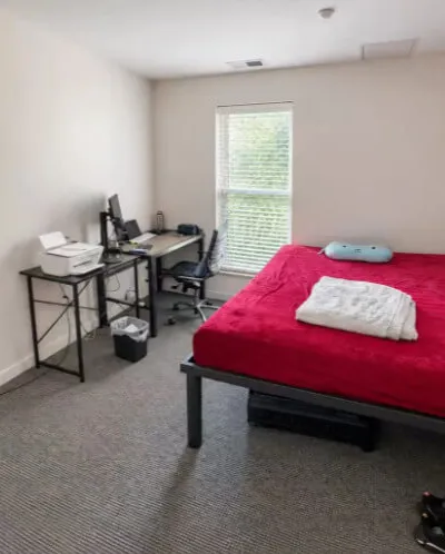 UIUC Latitude Private Bedroom with Ensuite | Spring 2027 Sublet | Near ECE Building