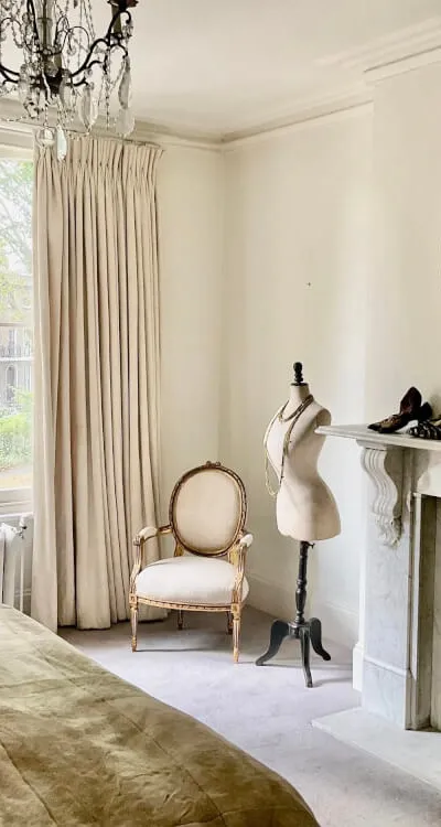 Luxury Antique Town house - Bedroom 2
