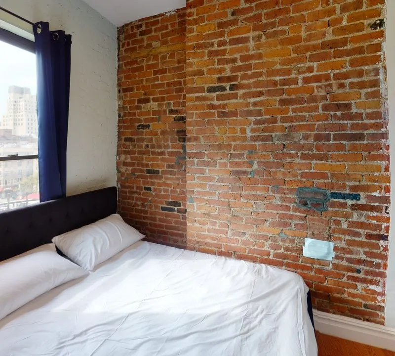 Private room in New York