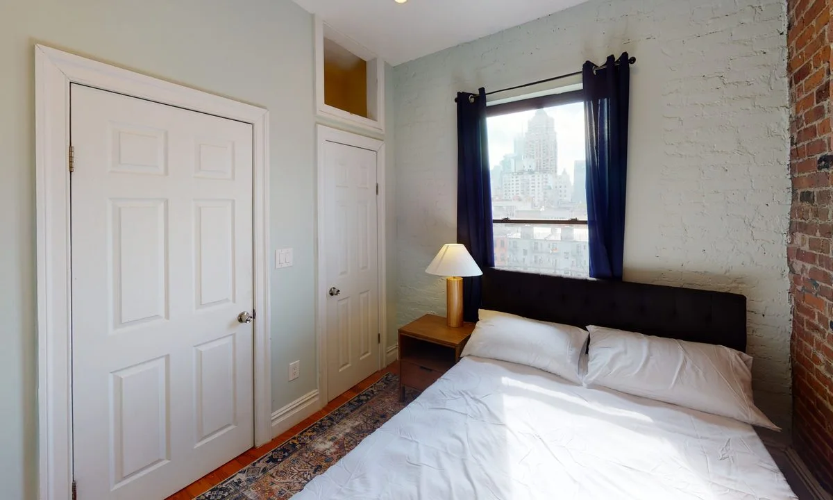 Private room in New York