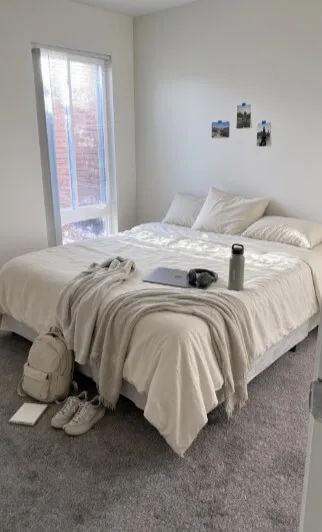 Ellendale Arms Studio Near USC | Walk to Campus & Ralphs