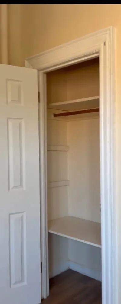 Beautiful top floor apartment natural light next to 2 5 6 train within 15 minute walk away.