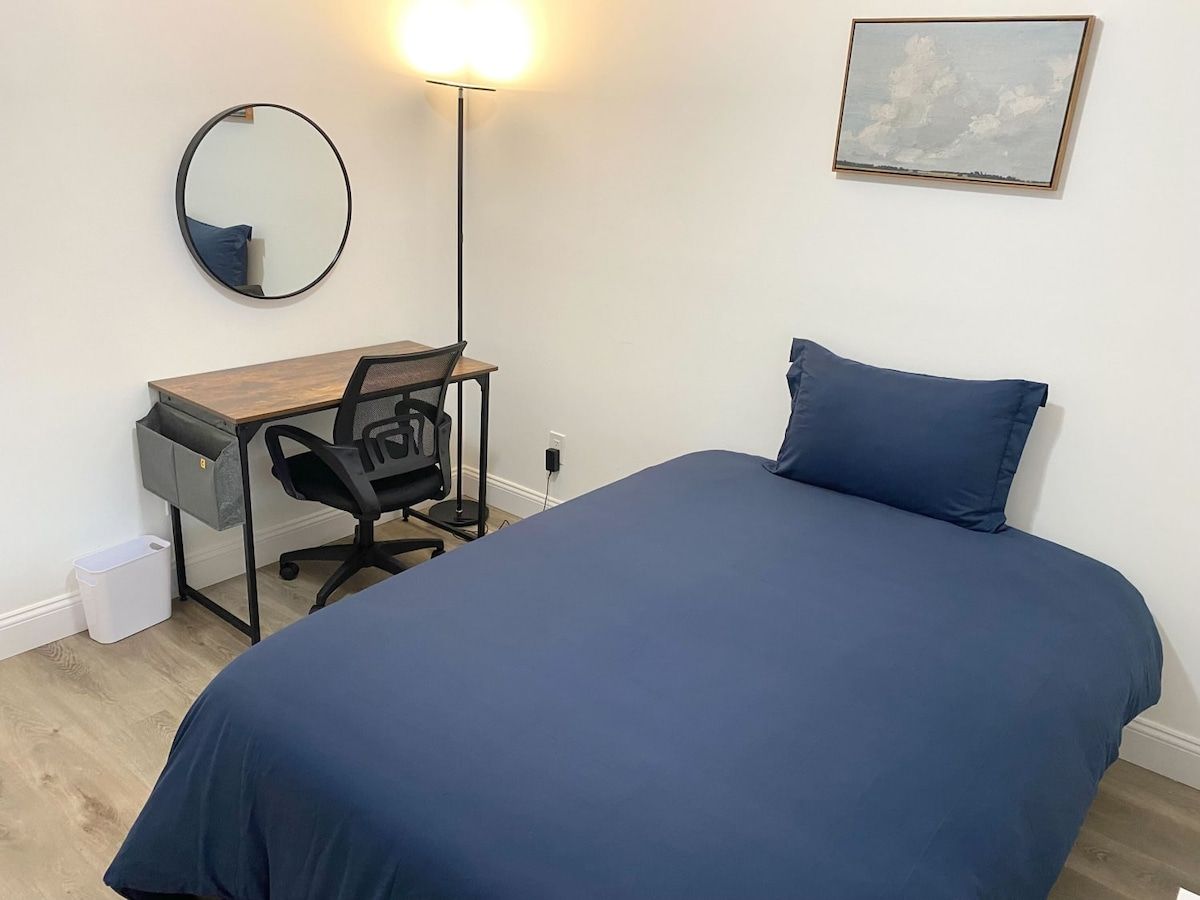 Private room in Queens