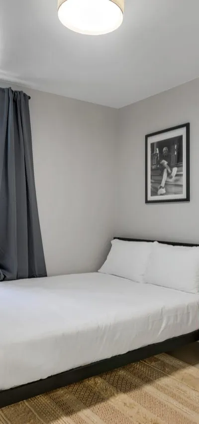 Private room in Roxbury
