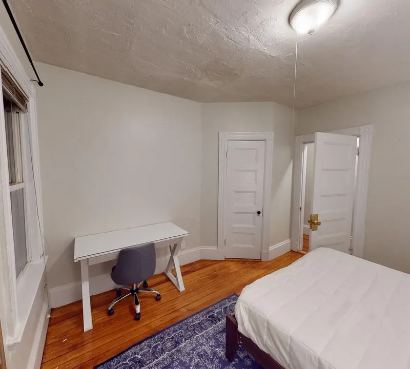 Private room in Allston