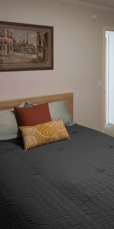 Lovely 2 Bedroom unit with dedicated outdoor space