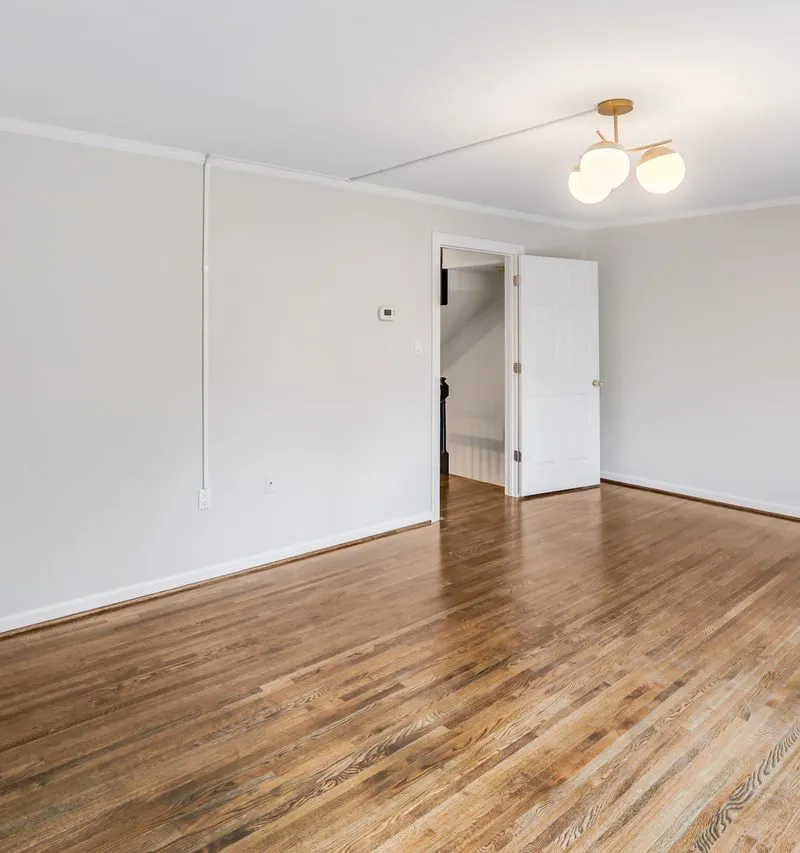Private room in Southwest Waterfront
