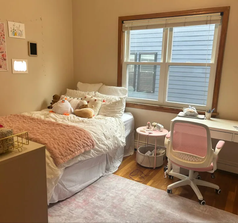 Spacious Furnished Rooms in Medford House - Bedroom 2
