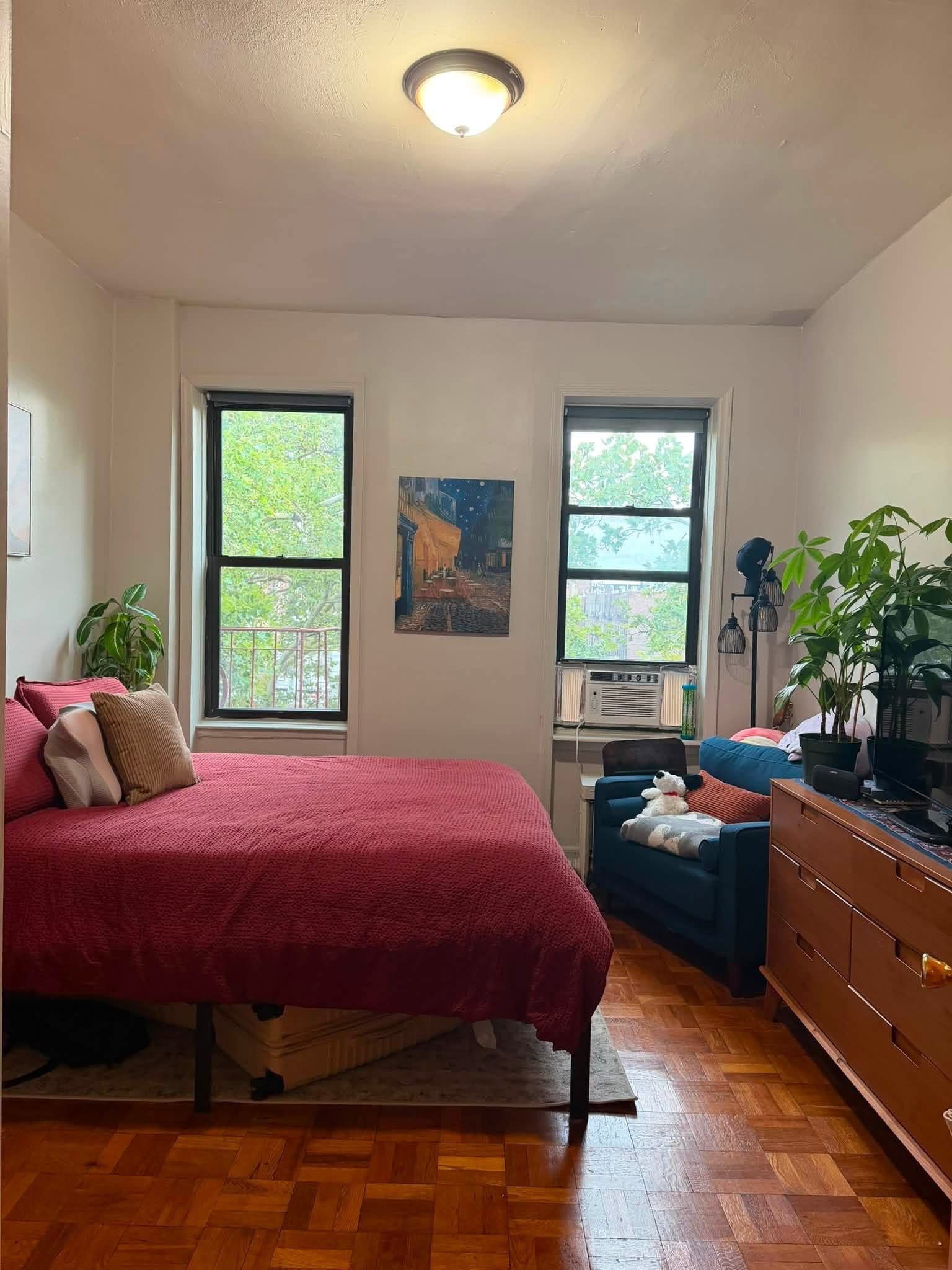Cozy fully furnished 1bed/1bath apartment is available for immediate move-in. ATTACHED PROFILE:- Please kindly view my profile picture and video tour before expressing interest. Thanks
