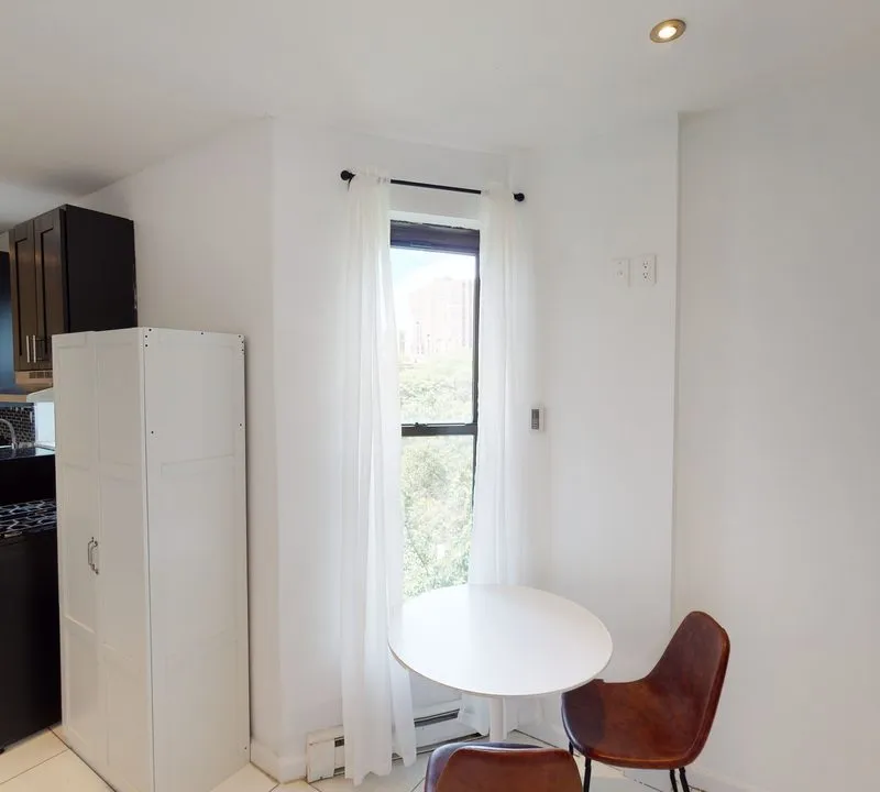 Private room in New York