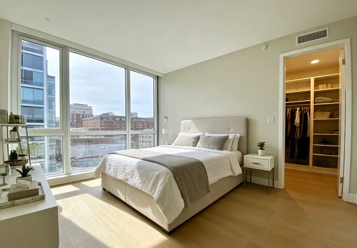 Fully Furnished Private Ensuite Bedroom at Mass Court Apartments Near Georgetown Law