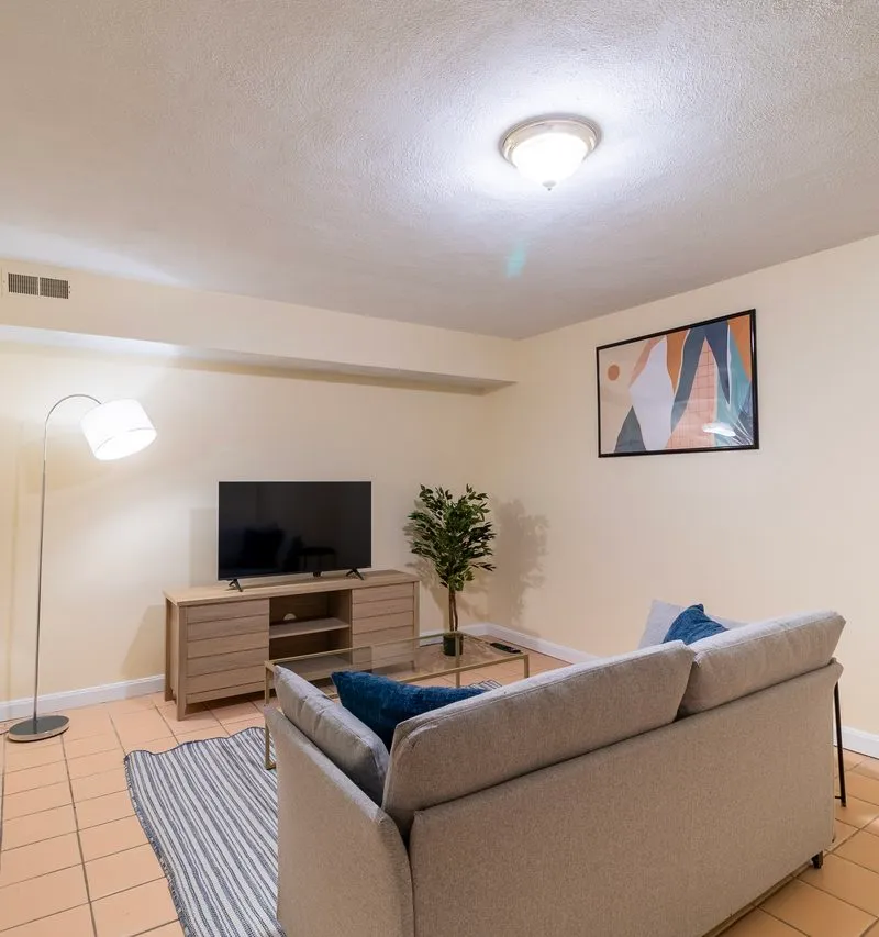 Private room in East Boston