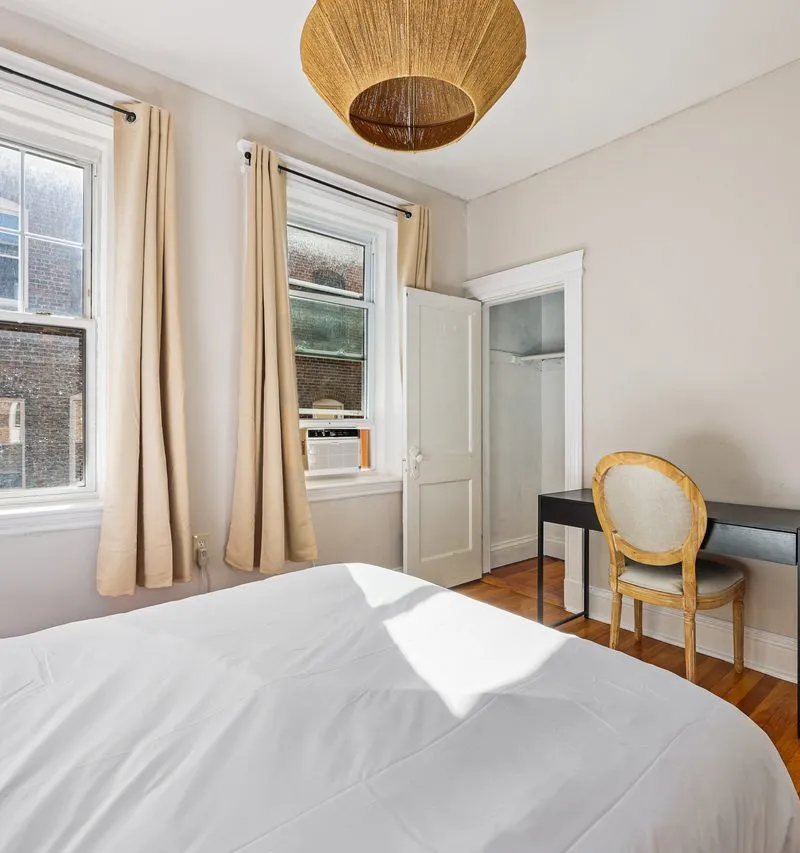 Private room in Allston