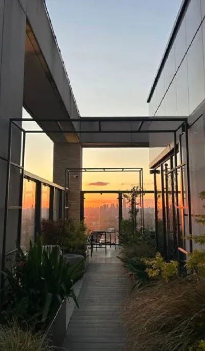 Modern Greenwich Flat with Amazing Rooftop Views